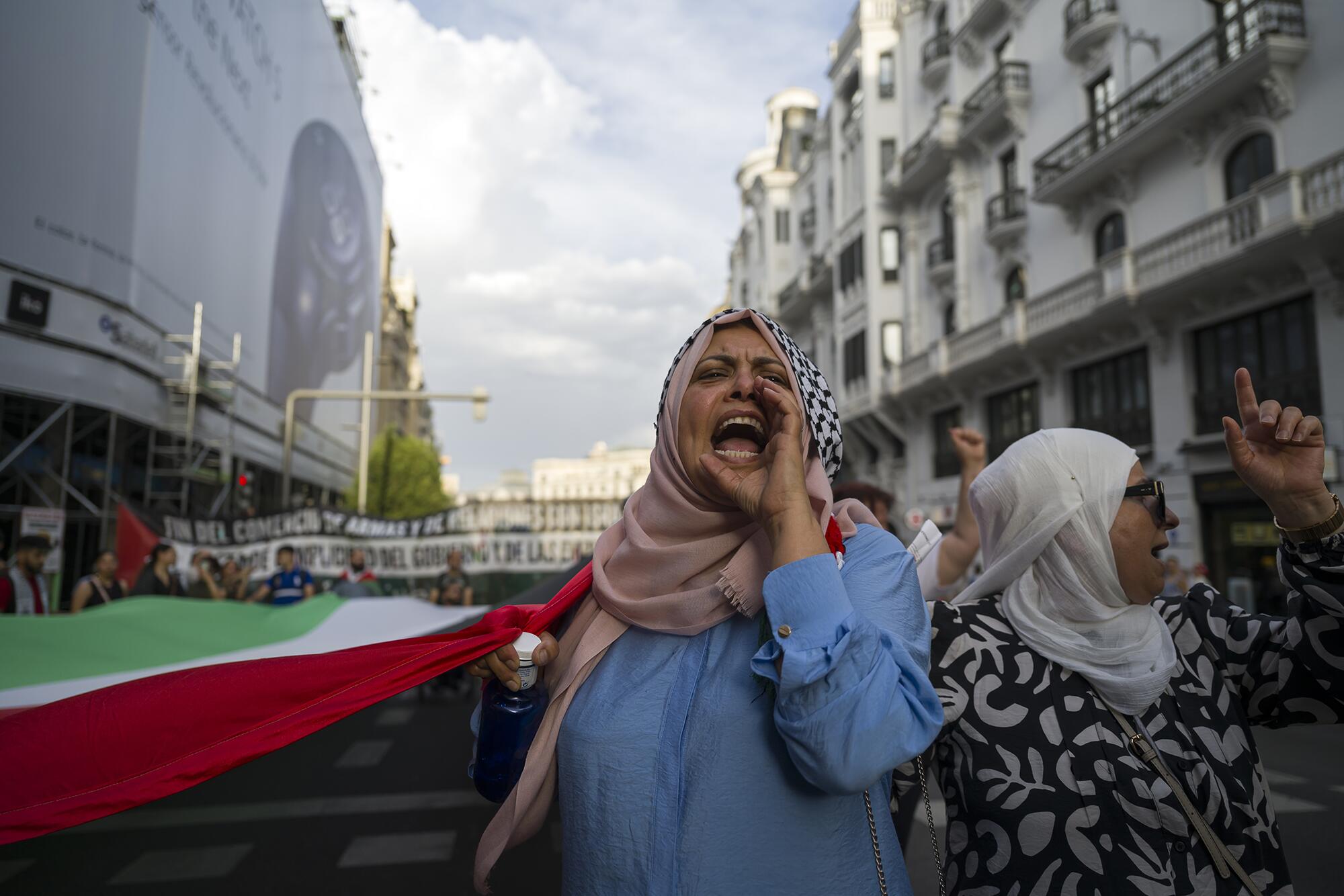 Gaza Cibeles Plza España - 11